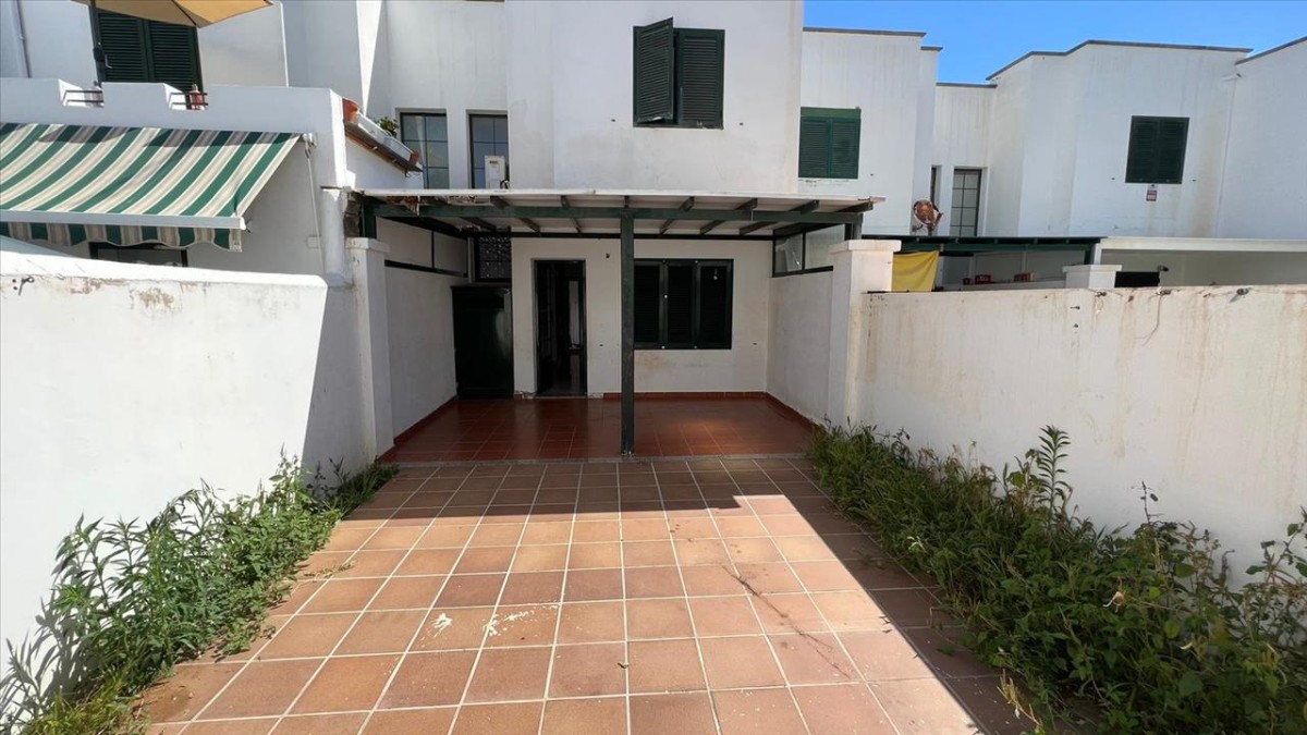 Duplex Villa for sale in Playa Blanca, Lanzarote, Playa Blanca